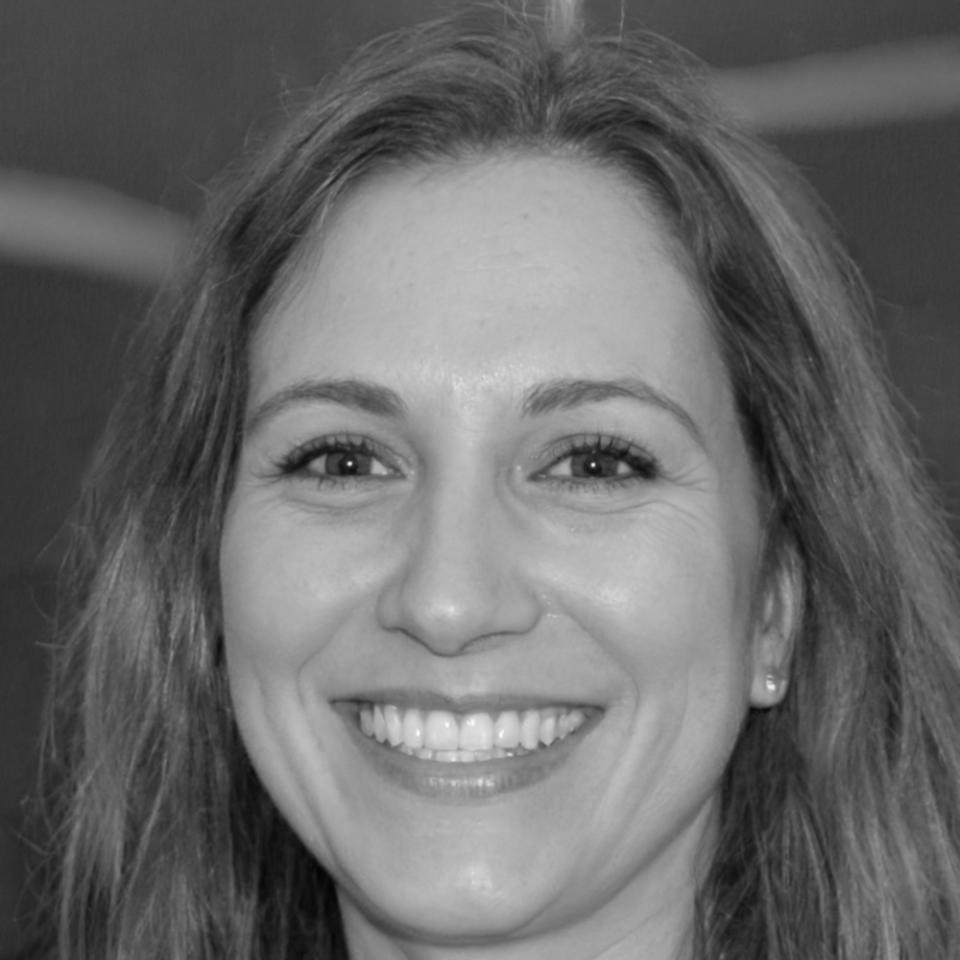 Prof. Dr. Sarah Klein, Expertin für Finanzmodellierung